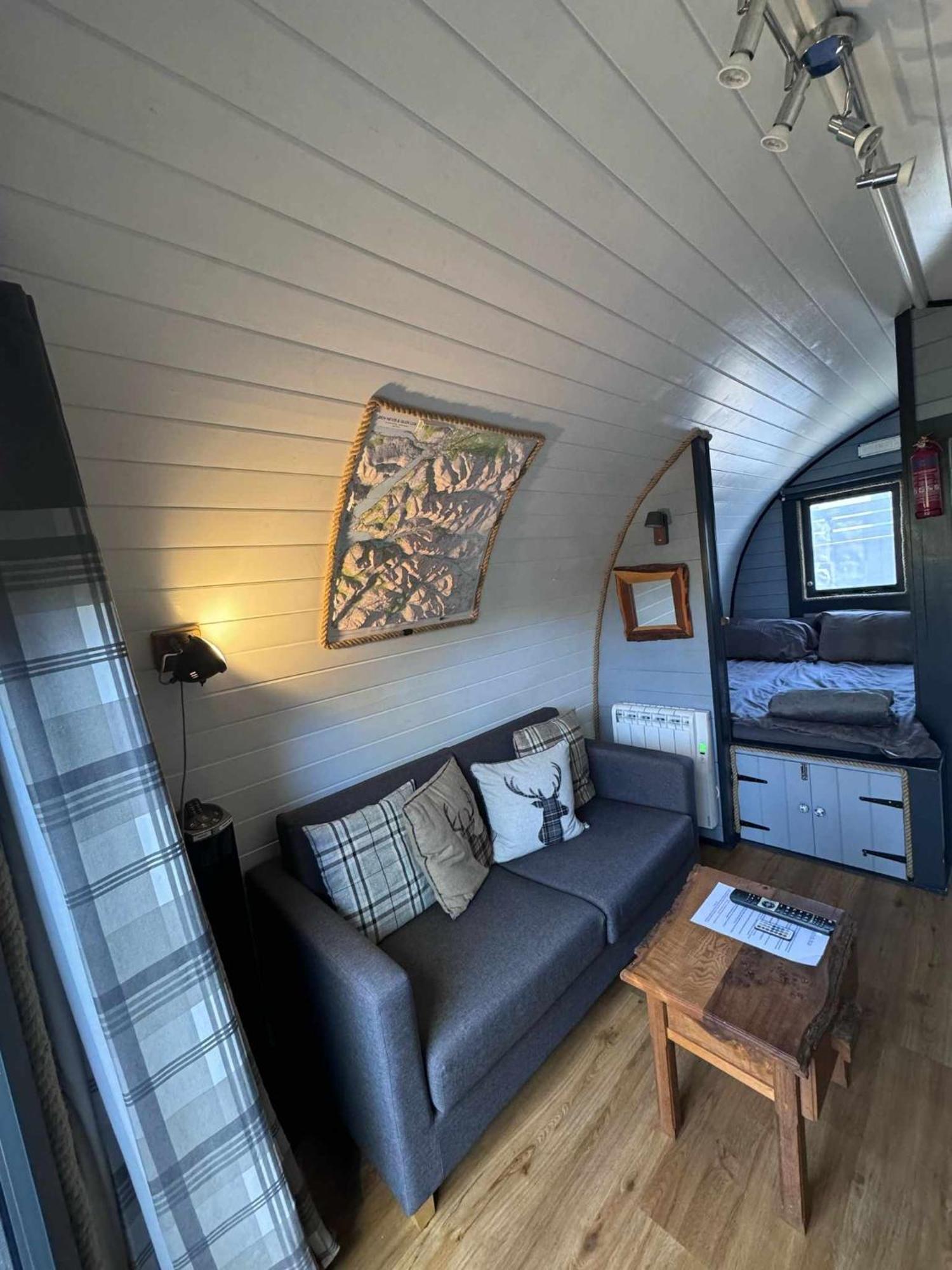 Etive Pod, West Highland Way Holidays คินลอคคลีเวน ภายนอก รูปภาพ